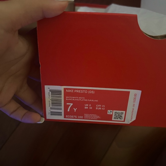 Nike Prestos - Picture 3 of 3